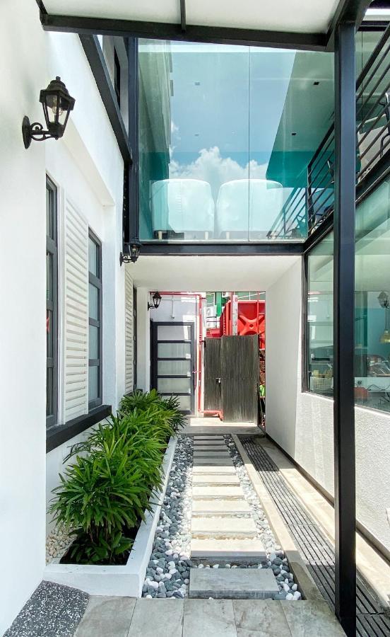 Stanton Hotel Kota Kinabalu Bagian luar foto